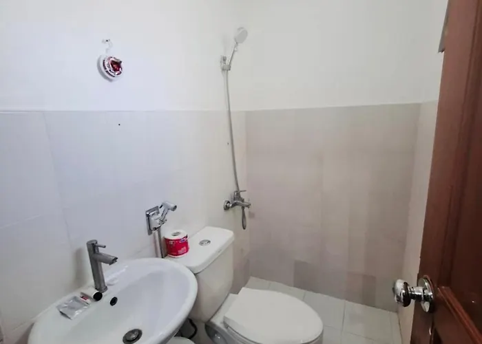 In The Historic Entire House With 3 Beds Holiday home